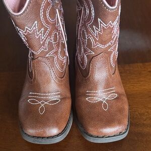 Brown Western Boots with Pink Embroidery